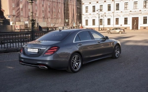 Mercedes S